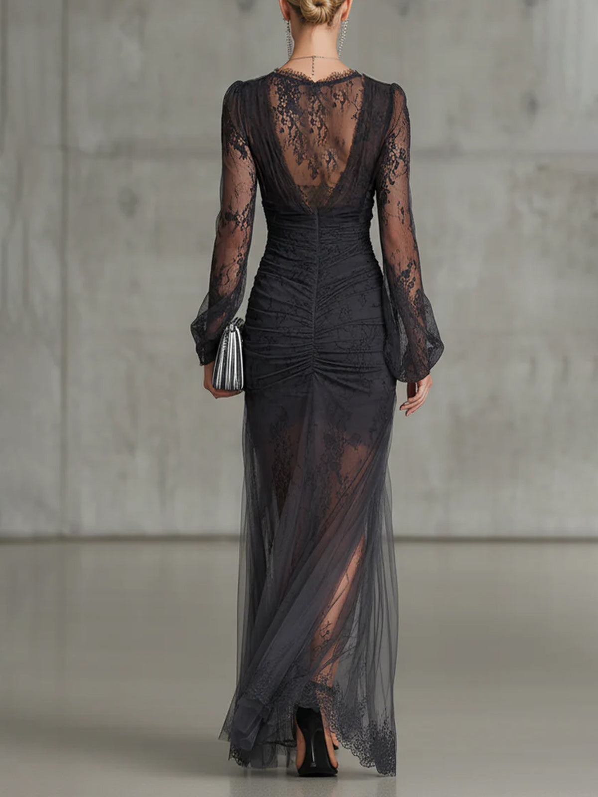 Quintina | Long Black Dress with V-Neck and Slit
