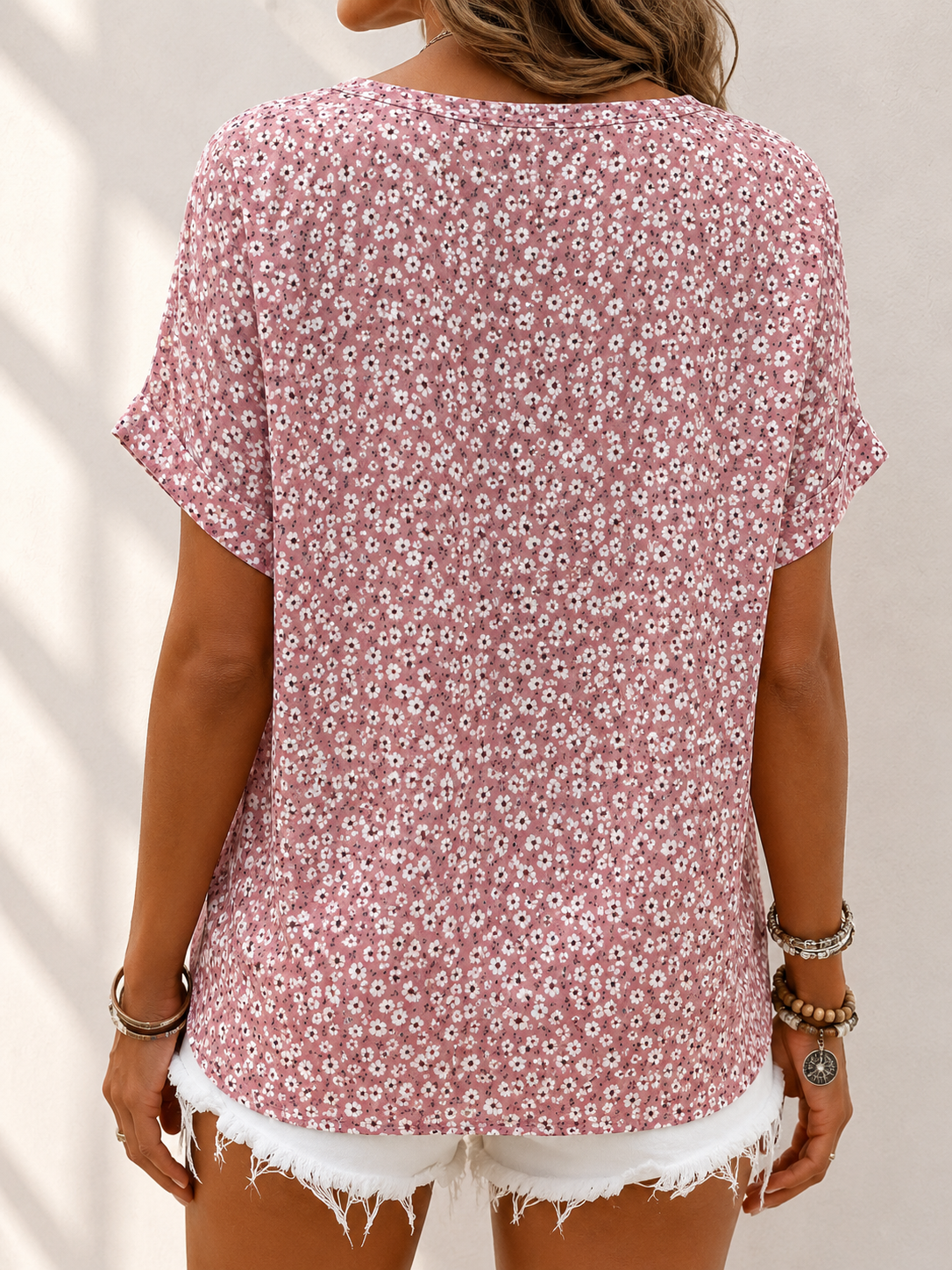 Élodie | Chic Floral Blouse