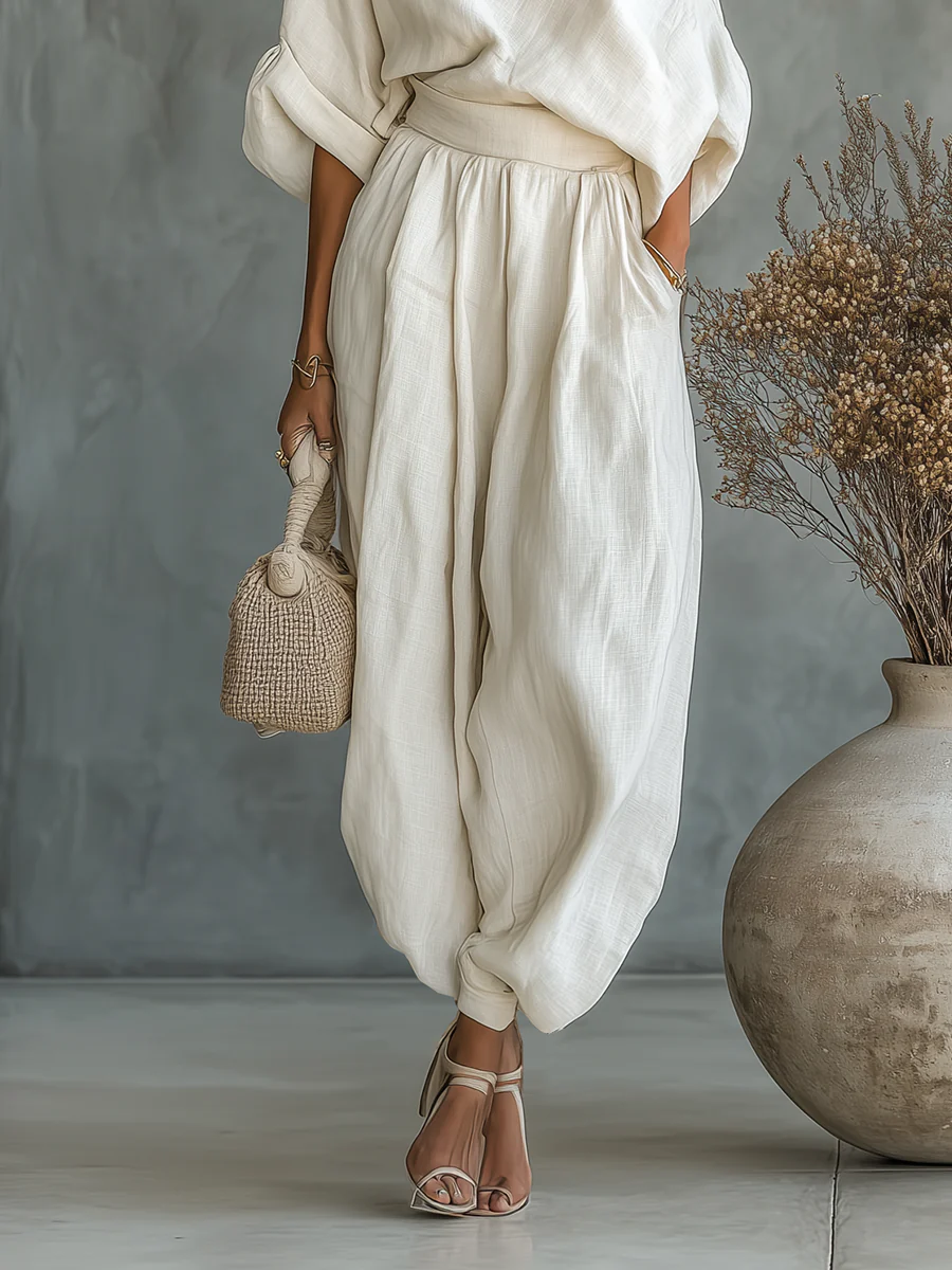 Ariadna | Two-Piece Set with Off-the-Shoulder Top