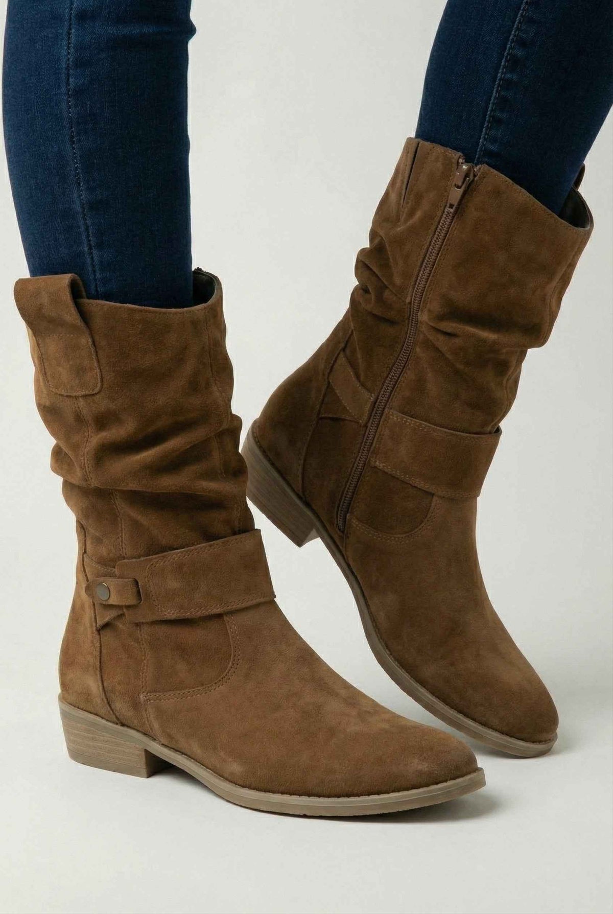 Éveline | Camel Ankle Boots with Retro Style