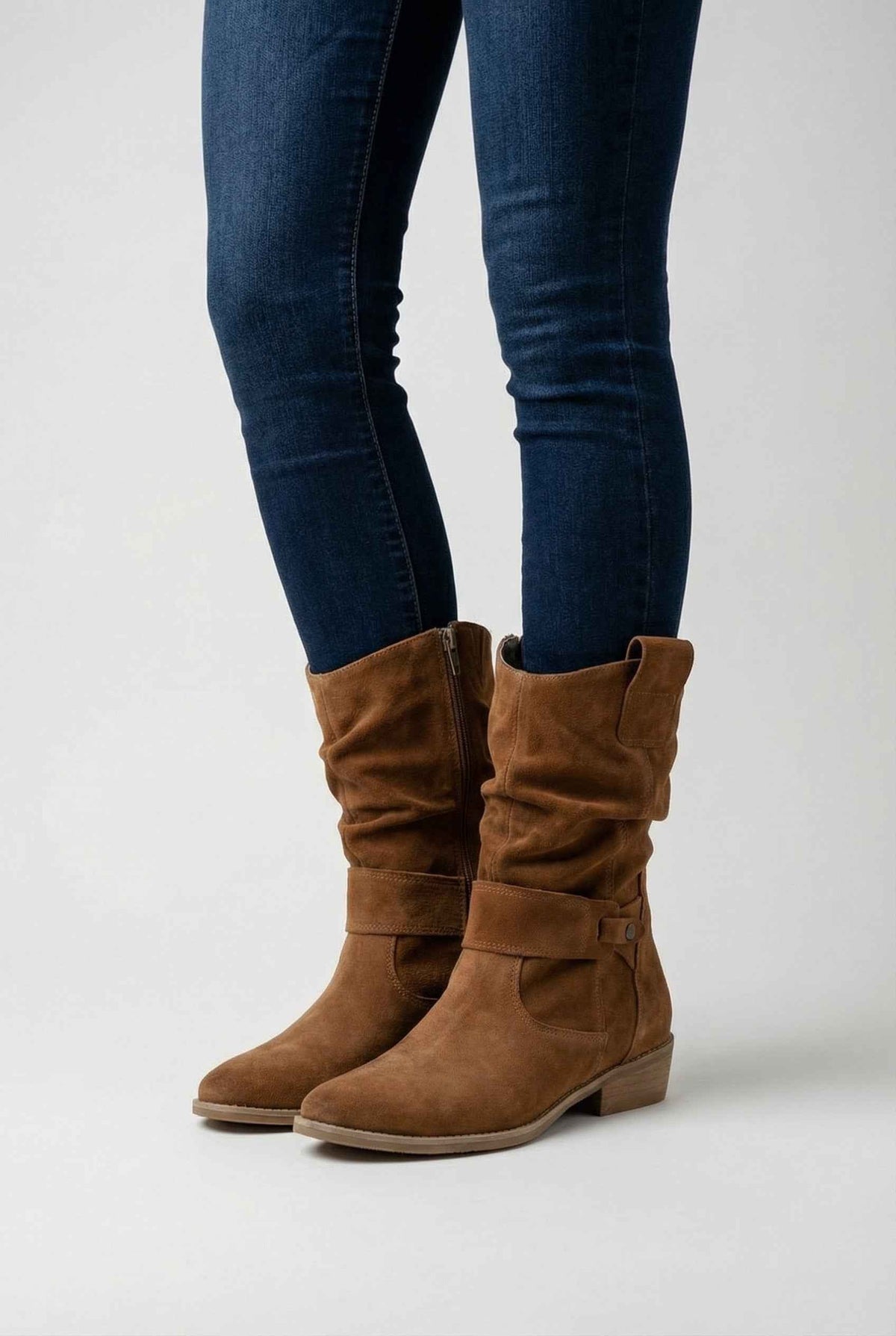 Éveline | Camel Ankle Boots with Retro Style