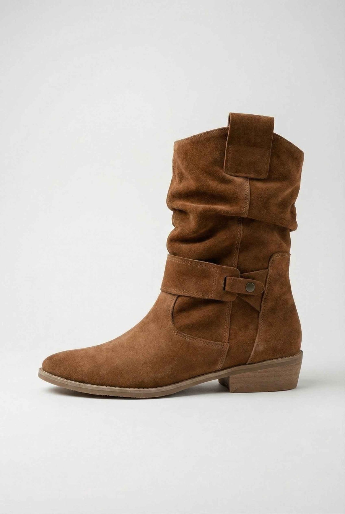 Éveline | Camel Ankle Boots with Retro Style
