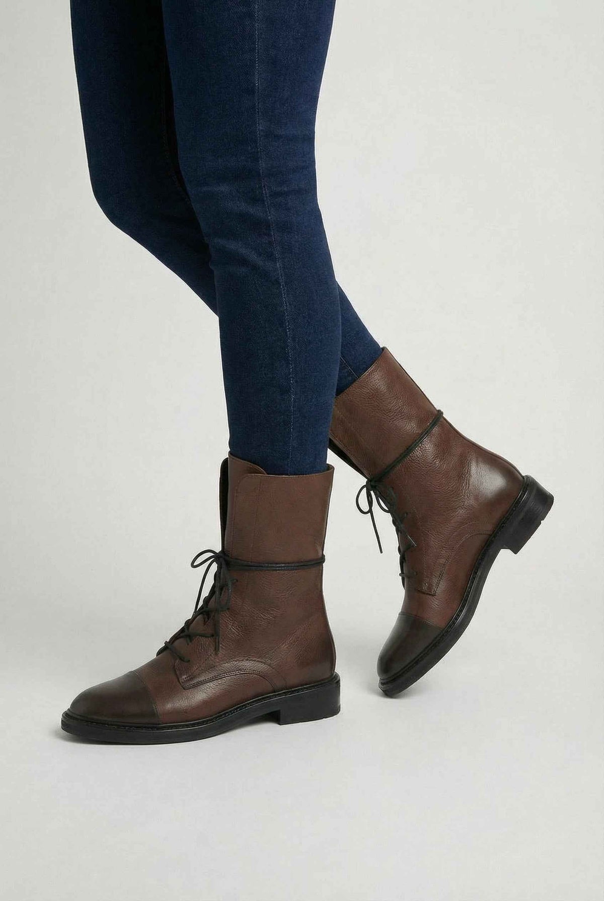 Capucine | Brown Ankle Boots with Elegant Details