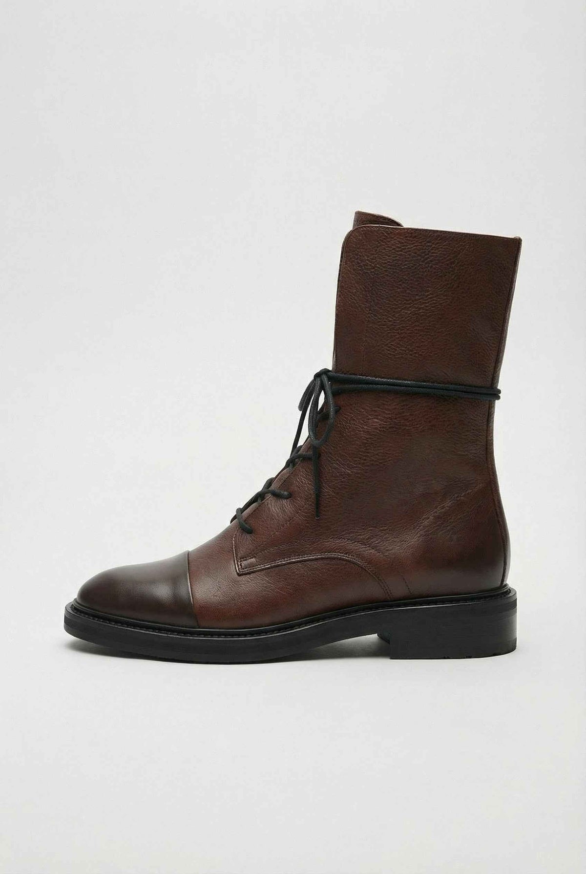 Capucine | Brown Ankle Boots with Elegant Details