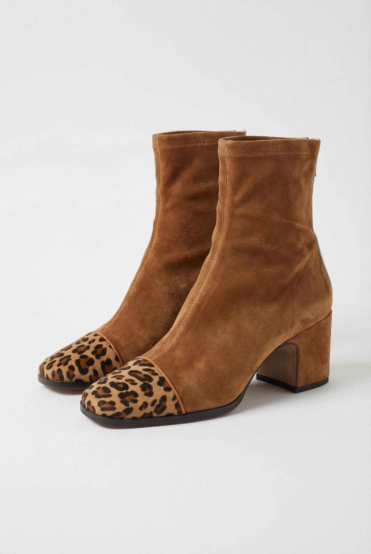 Romane | Elegant Brown Lace-Up Ankle Boots