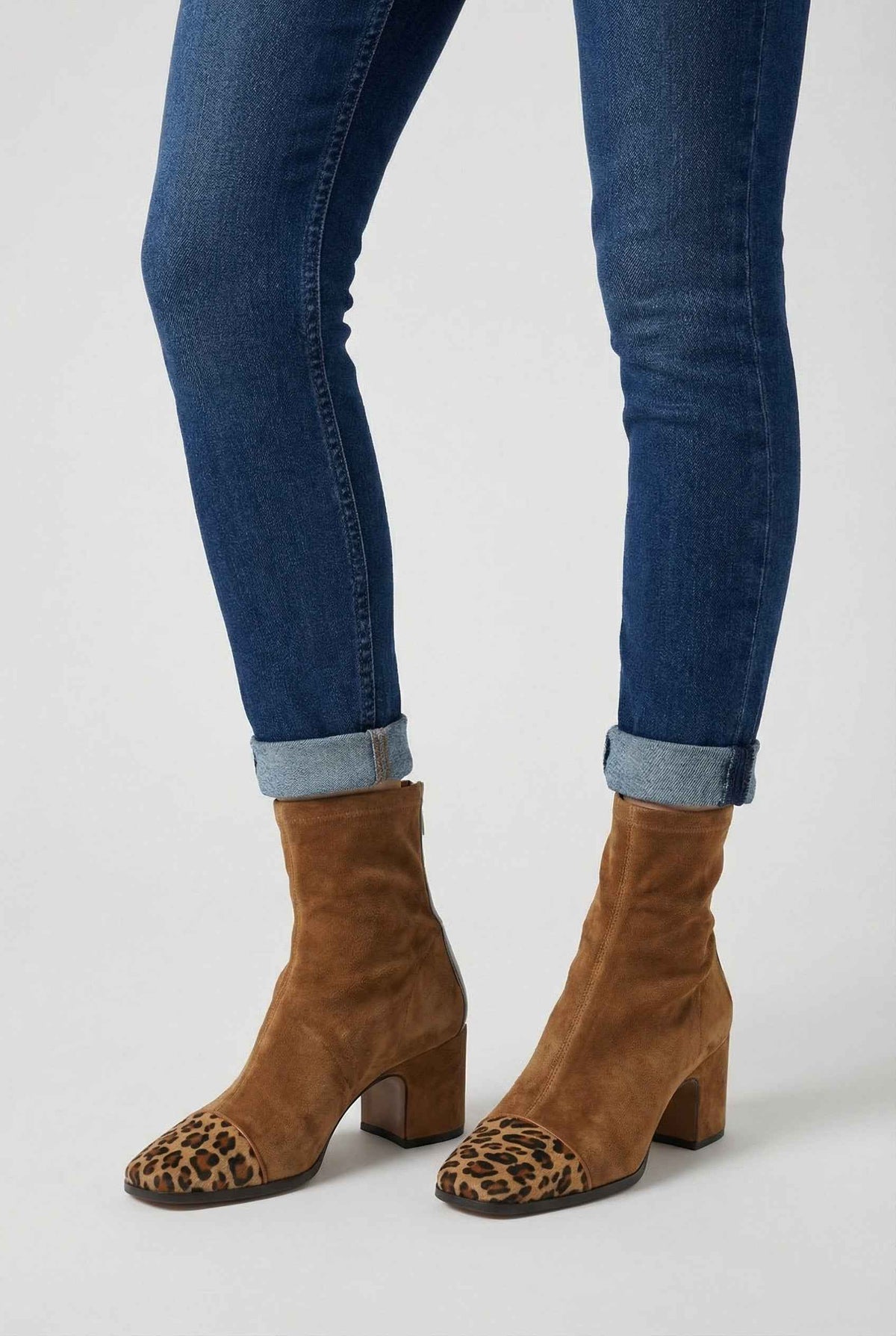 Romane | Elegant Brown Lace-Up Ankle Boots