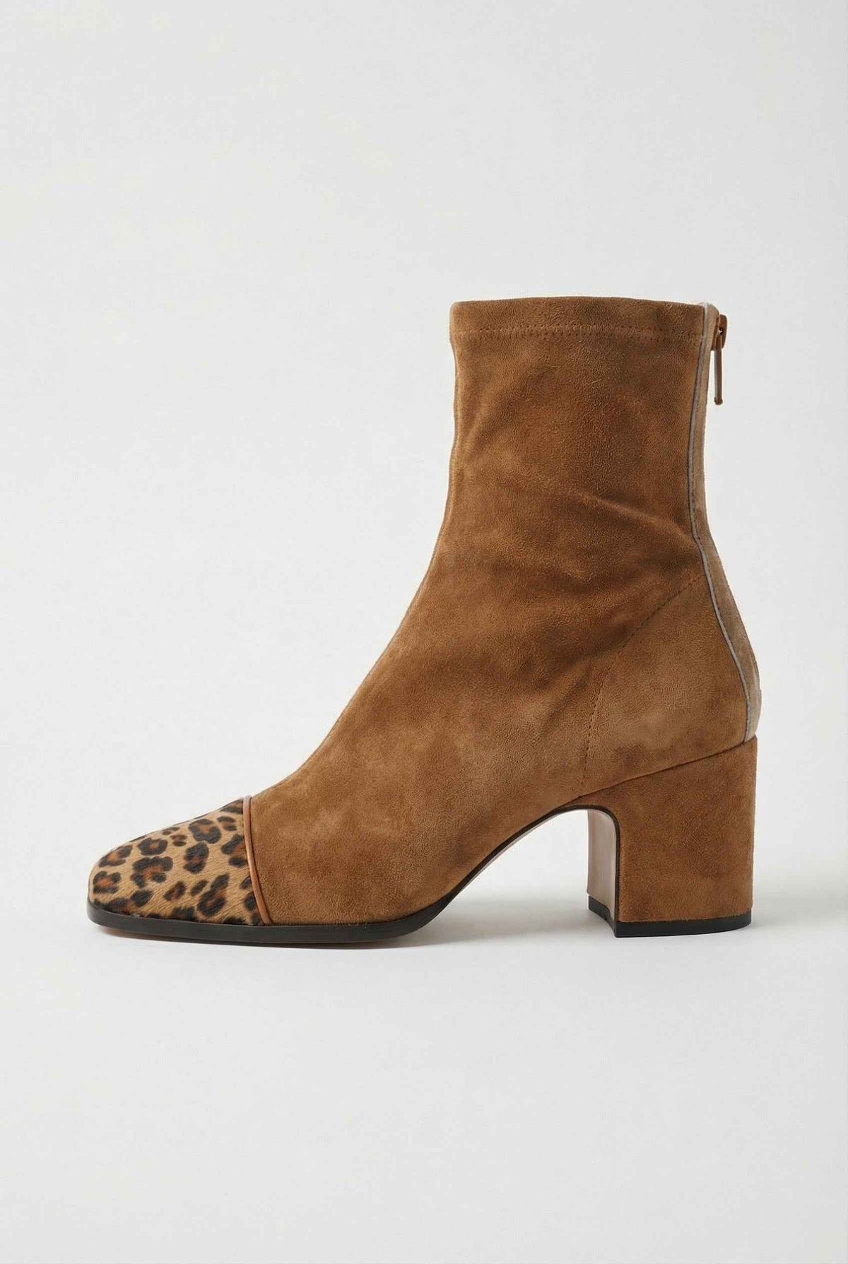 Romane | Elegant Brown Lace-Up Ankle Boots